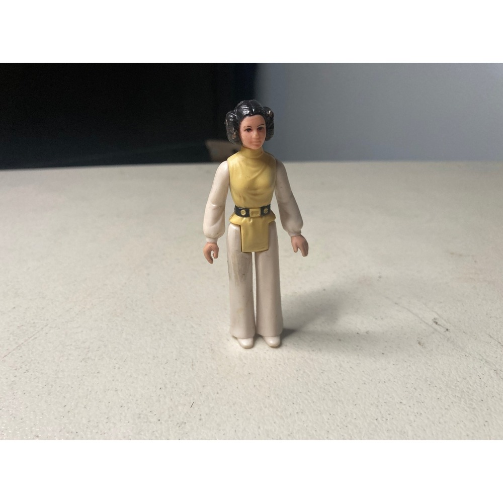 Vintage 1977 Kenner Star Wars Princess Leia Organa Bespin Gown Action Figure